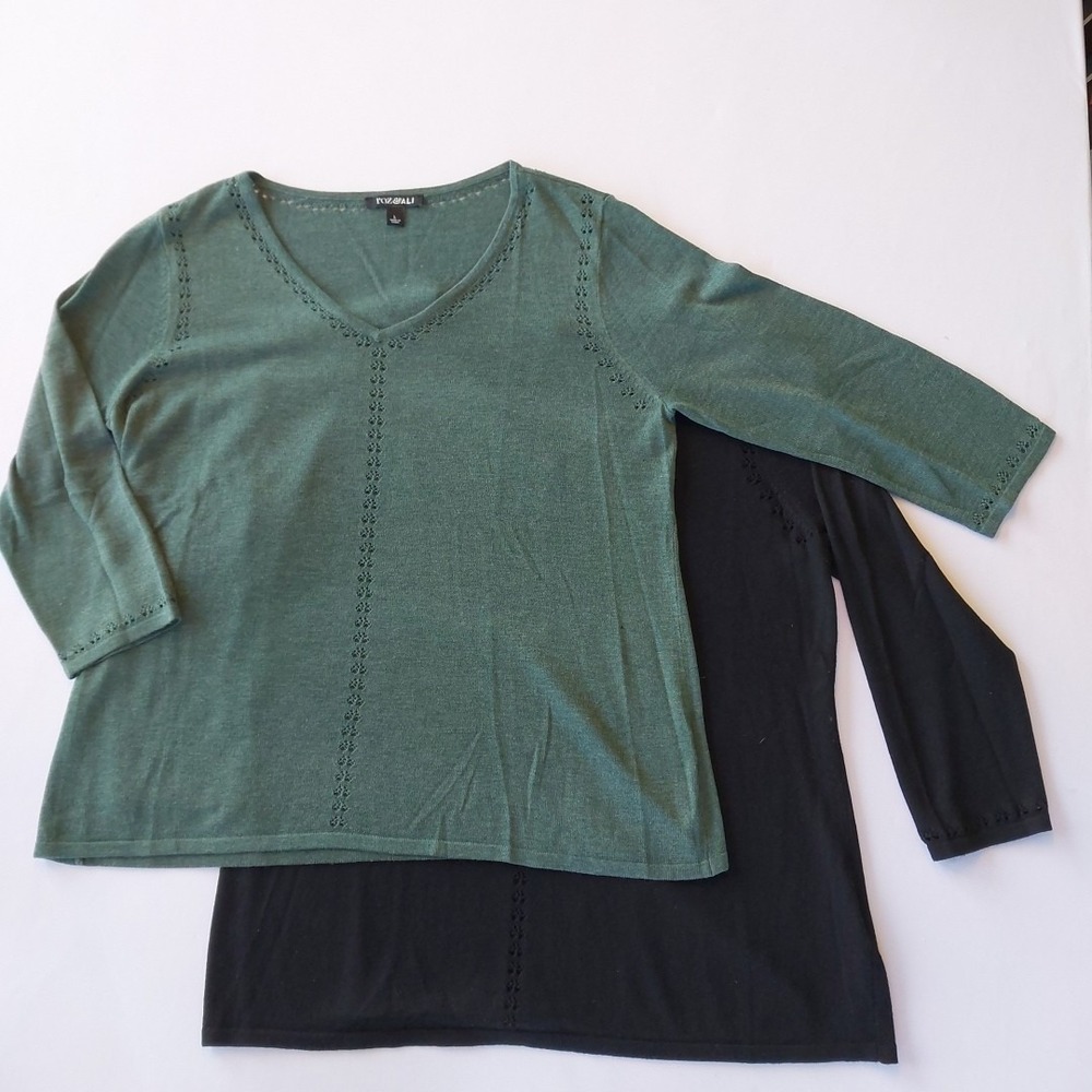 Women Roz & Ali 2 Pack Green Black V Neck 3/4 Sleeve Sweater Cut Out Detail Sz L